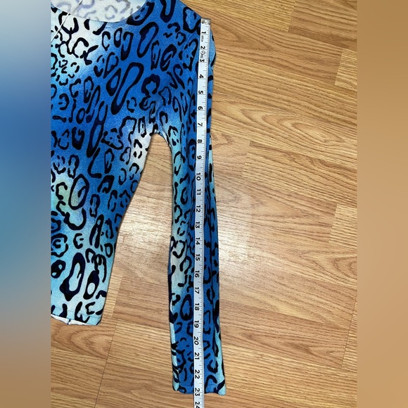 Just Woman Blue Animal Print Blouse - Picture 5 of 7